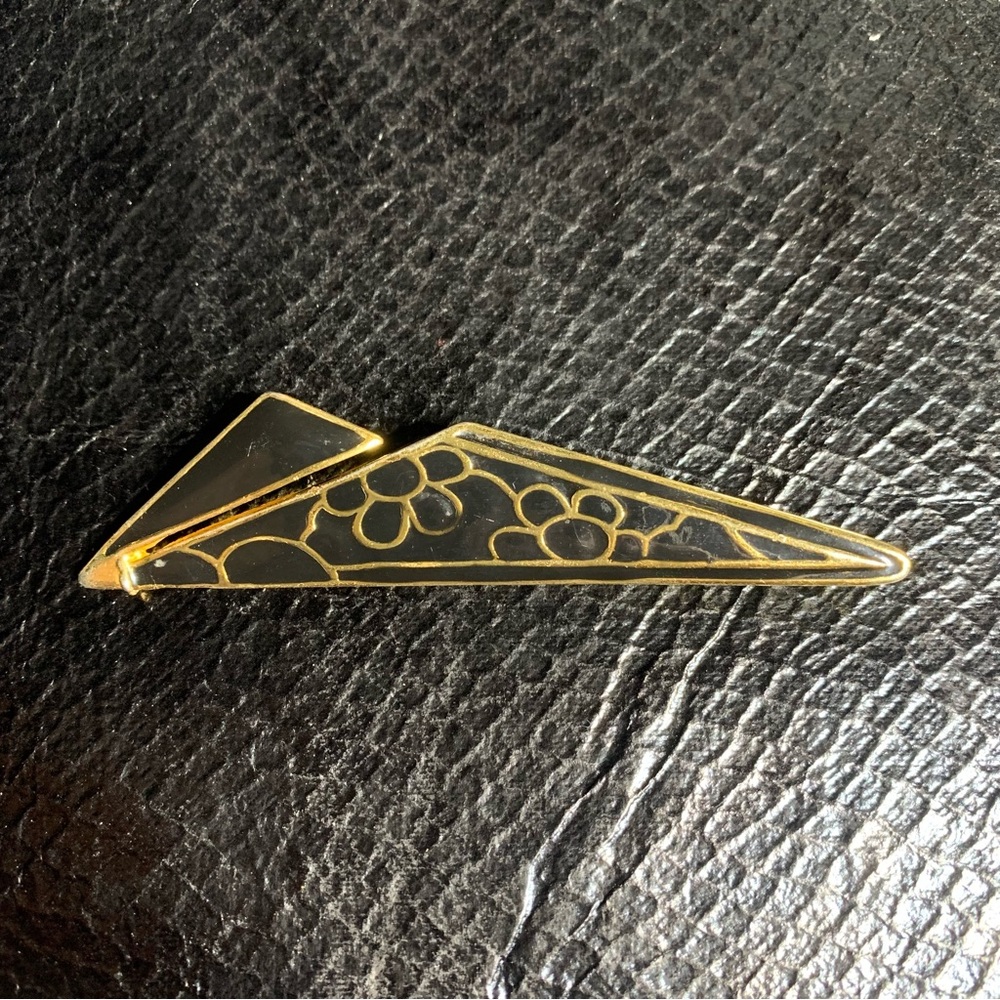 Vintage Gold & Black Enamel Brooch